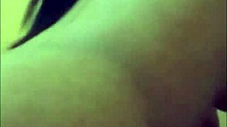 indonesian college babe binor rides berondong's big cock cowgirl in uniform enakan 😍🍆💦