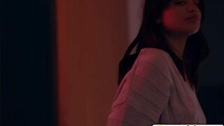 hot teen 18+ milf twins kiss and face sit girlfriend hard