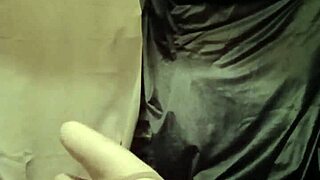 french esclave f's autoseance with punaises, total humiliation tease 😈🔥💥