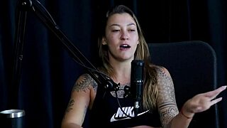 Porn Cast Brazil: Damiana's Slutty Vovo Moai Tease