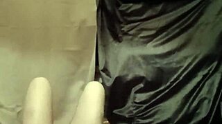 french esclave f's autoseance with punaises, total humiliation tease 😈🔥💥