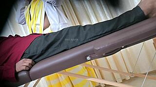 Lucky patient gets hot doctor's handjob in hospital! 🏥🍆😏