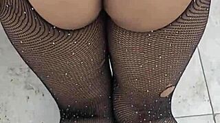 Ever tasted a big ass latina's world's richest culo? 😏🍑💦 colombian babe's juicy cheeks waiting