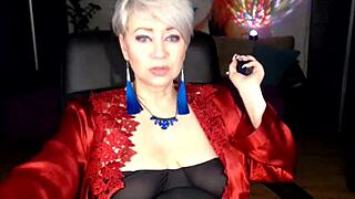 dirty mature wife fingers shaved pussy and squirts on webcam for neighbors like a total whore