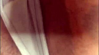 latina babe rams dildo deep watching her squirm in ecstasy?