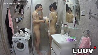 webcam couple flashes shaved pussies in steamy shower