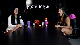 casal fada prazeres shares halloween lingerie swingers game with bisexual teens and toys
