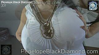 imagine penelope black diamond's blowjob with those gigantic sunglasses