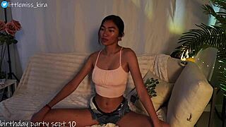 Amateur Webcam Girl's Close-Up Solo Toy Play Session