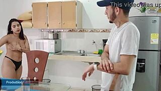 Quieres que lama tu culo antes de follarme?