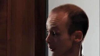 Goth Kira Noir Tempted by Angel's Irresistible Curves in Dorm Scissoring