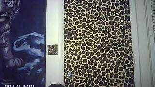 Skinny Glasses Model Vs Pornstar Champion: Hardcore Missionary Fuck & Pussy Pounding In Intergender Match!