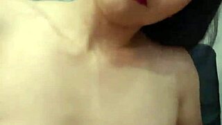 i can't stop shaking my huge colombian ass and tits on camera