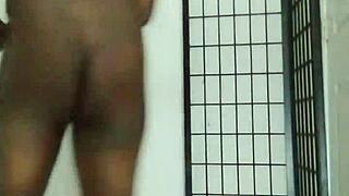 tryin ta exercise with music but i keep watchin porn n masturbatin