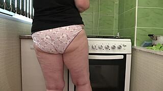 hey watch this big ass pawg housewife clean in panties... damn she's hot