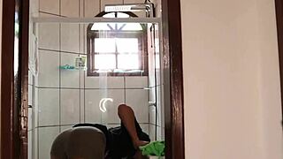 Housemaid Craves Boss Cock Suck Fablazed