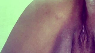 madrasta squirts huge while enteado fucks her creamy