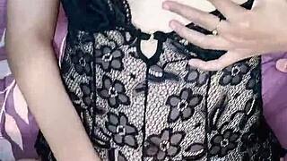 gadis berhijab gets vibrator and cock stuffing her horny pussy at once