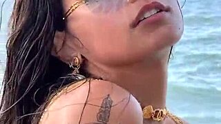 i cant get enough of mia khalifas new videos there so... um sexy yeah