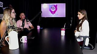 Dominação fetiche homem vestido mulher mentoria Pati Ferraz sheer red