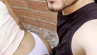 PUTITA COLOMBIANA FUCKED RISKY IN PUBLIC THEN WALKS STREET DRIPPING CUM.