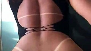 Trans Model Crossdresses To Bare Nalgas In Steamy Tease Session
