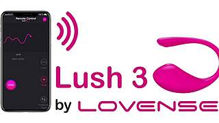 hey some girls on webcam... wanna see their asses bounce? 😏🍑