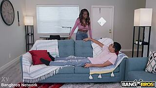 you just wanna fuck my shaved milf pussy deep 😈💦