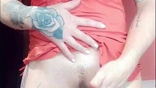 hey redhead babe, flaunt that big ass and clit in the shower!