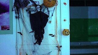 hey huge tits latina with monster ass fucks me rough on halloween night??