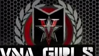 Joslyn Jane's dildo and tongue on big pussy