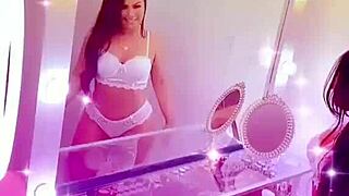 queen bee brunette tanned wife in lingerie creampie cock