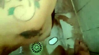 Naughty redhead neighbor cum facial