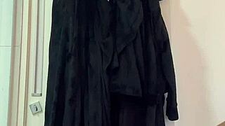 i'm showing off my chubby brazilian curves in the shower for you naughty follower 😉💦