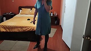 Stepmom Flashes Big Hairy Pussy Post-Fuck Moans For Cock