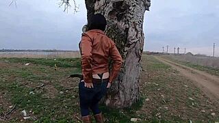 Babe's Kinky Tight Jeans Orgasm!