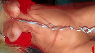 ho ho ho check this mature latina's wet hairy pussy 🎄🍑😍