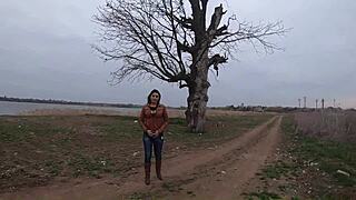 Babe's Kinky Tight Jeans Orgasm!