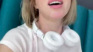 my first public flashing vid petite milf blue eyes outdoors