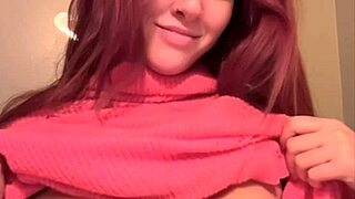 artemisia bounces her juicy natural tits slow-mo for cam