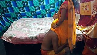 Hot Desi Girlfriend Bhabhi Bedroom Hardcore Fuck Hindi Audio