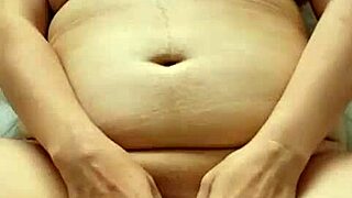 【uncensored】50yo fat shaved japanese mature masturbates her huge tits wildly