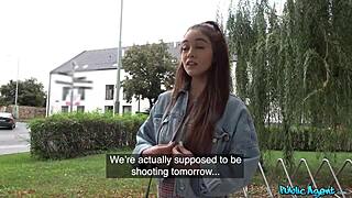 Public Agent Fucks Beautiful Celebrity Lookalike Outdoors