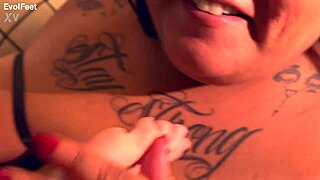 goddess wants her sexy feet tickled just right