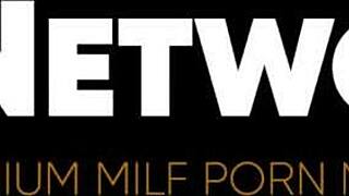 jessica lectures robby about his lost phone but he spots bunny ears and her naughty bedroom secrets