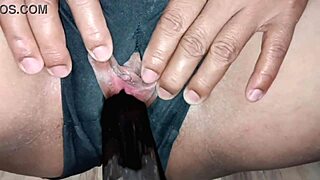 amateur teen babe slurps big cock publicly then gets creampied