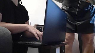 omg my hot brunette secretary in miniskirt makes me masturbate to orgasm 😍🔥