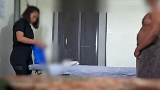 that angry spa girl finally jerks me off 😤💦✋