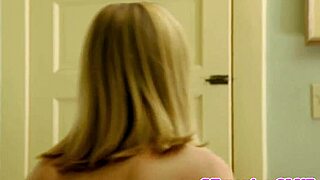 spex les babe fingers her wet pussy solo with natural tits out