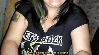 mi hermanastra paga con tetas y mamada para guardar secreto de tinder